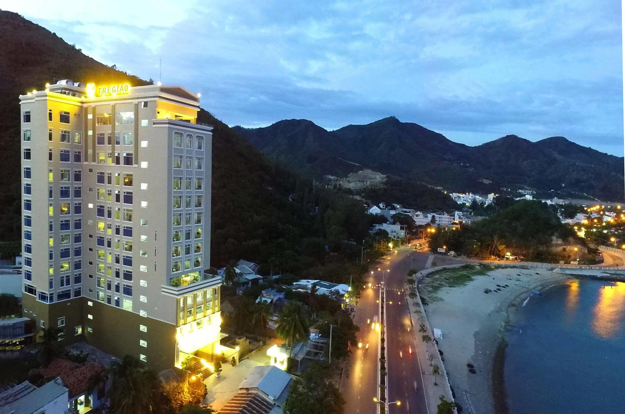 Tri Giao Hotel Nha Trang Exterior photo